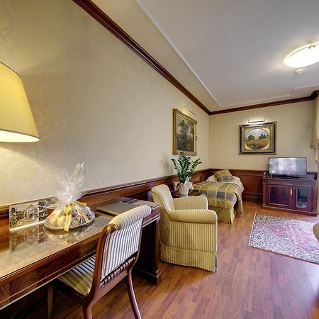 Hotel Splendid Baveno Ngoại thất bức ảnh